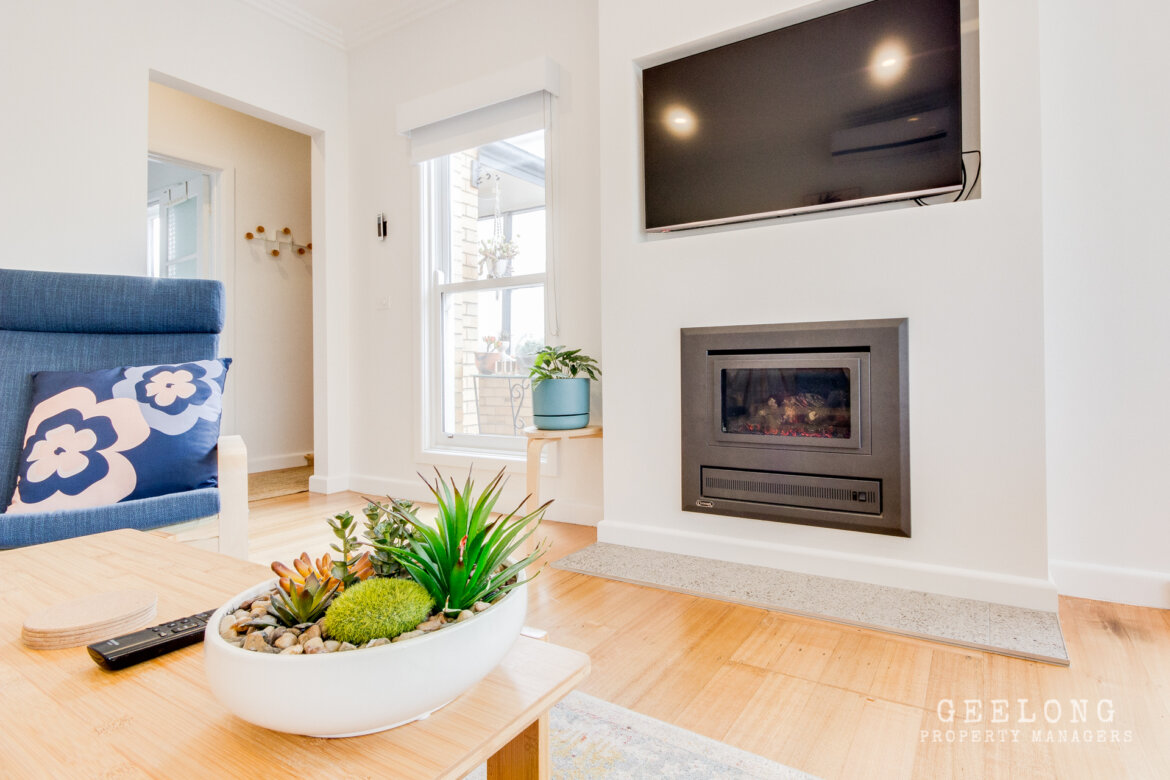 b2b10106 897d 4812 aae0 9fe01a82ce82 - Property