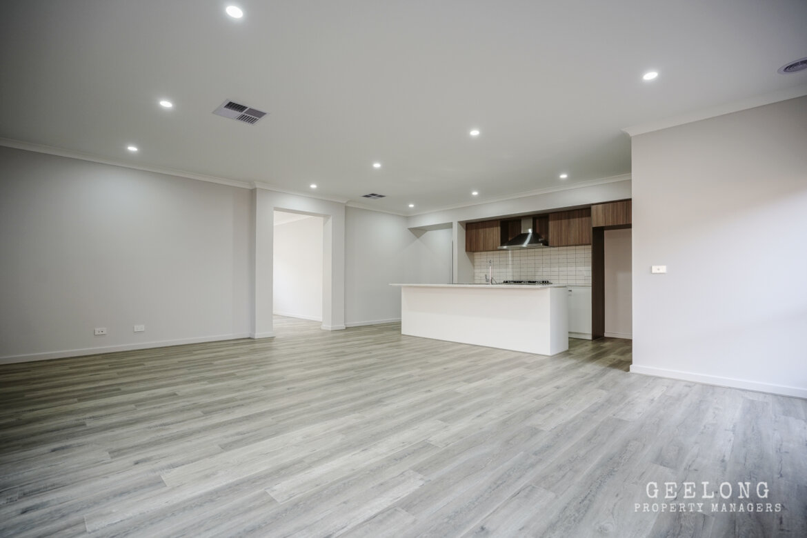 b30f013a f47a 4610 9fa5 f089b541181b - Property