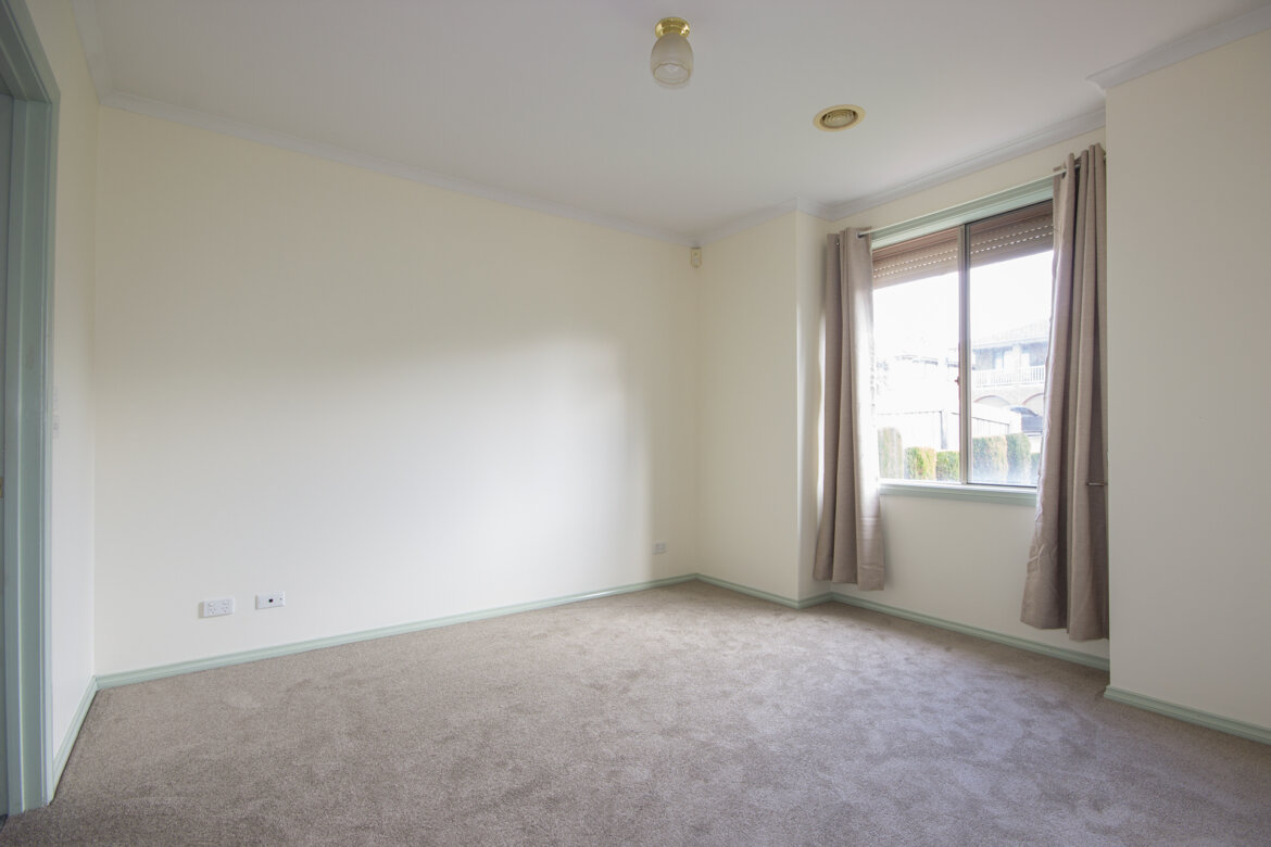 b3450032 6b37 4e24 8e96 c5e8263df252 - Property