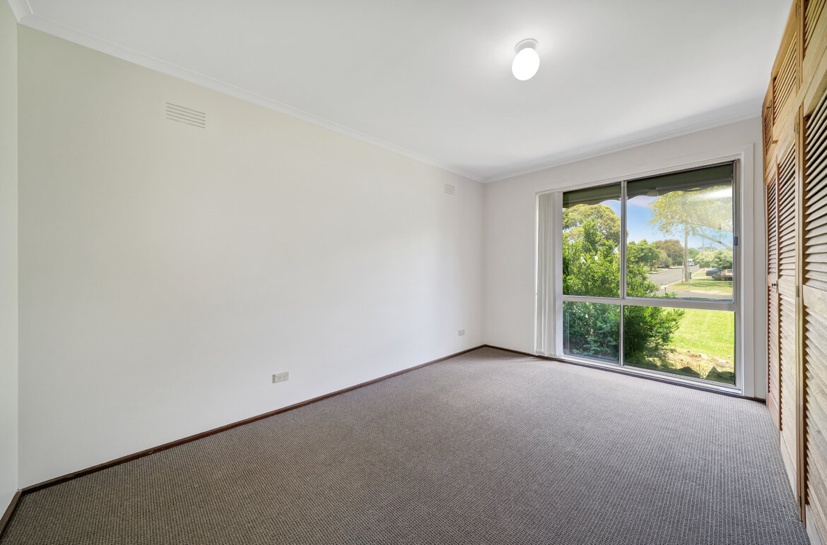 b35a0517 ceed 4948 8aa2 41e19ed6c444 - Property