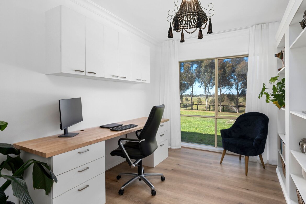 Property b3980108 b080 4e15 987f c9e86667132e - Property