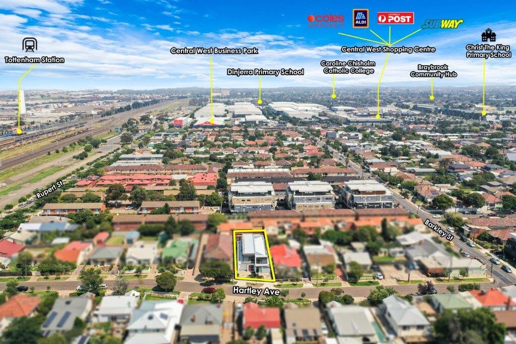 b3da04fa 0925 4671 ab89 3b8e959ac542 - Property