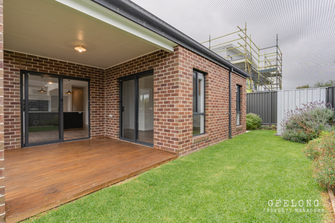 b3e5000c bb5c 48c3 a8cf d27cb32076ef - Property