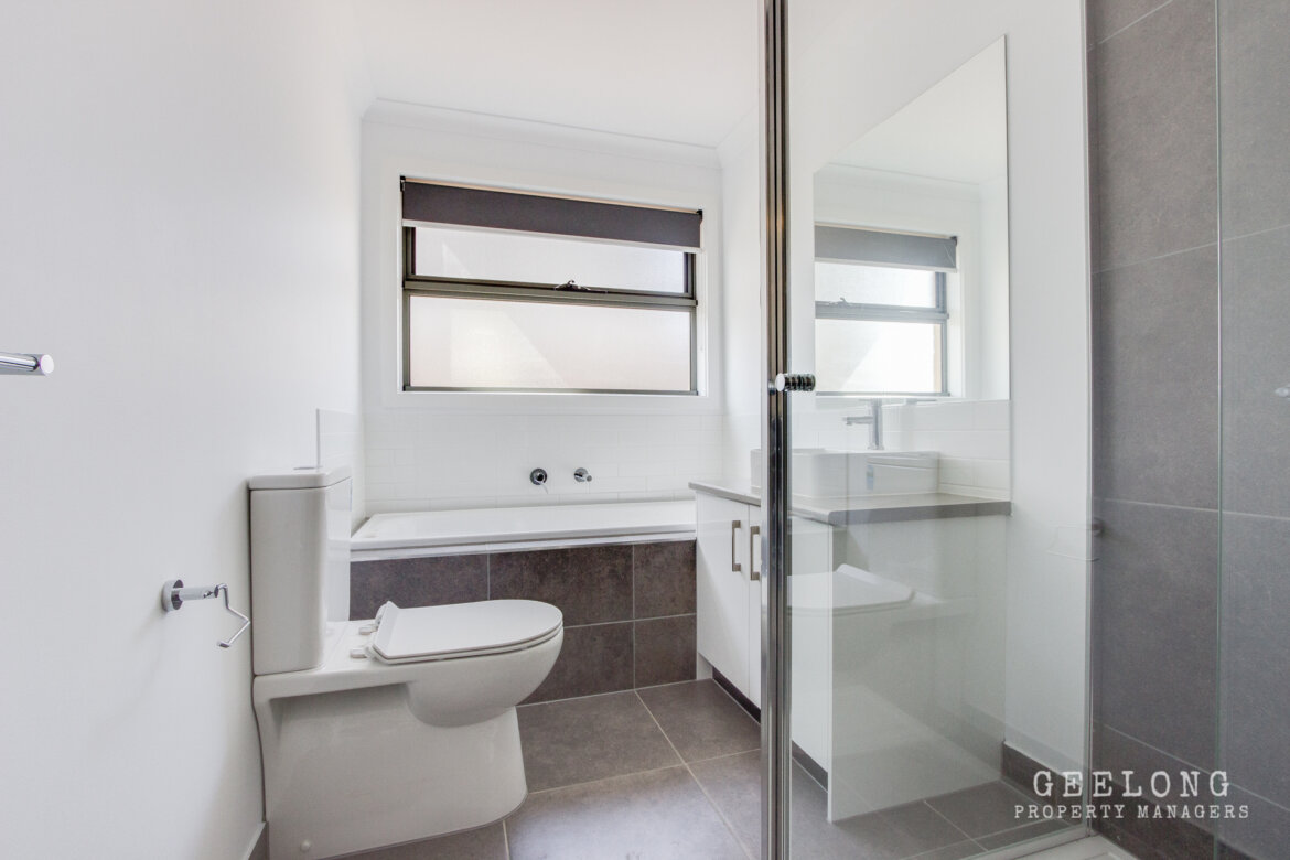 b3fe0129 aec9 4937 bd6d 416b3077d81b - Property