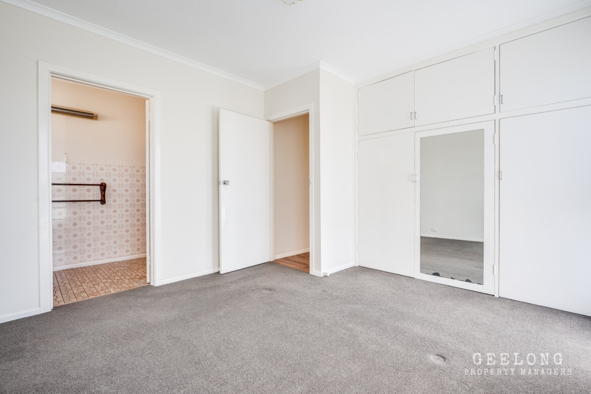 b40400b7 b0e9 4a9b 94ce 45ef95359835 - Property