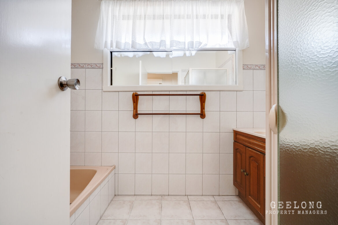 b40400b7 c2df 45a7 9a87 27769d797e76 - Property