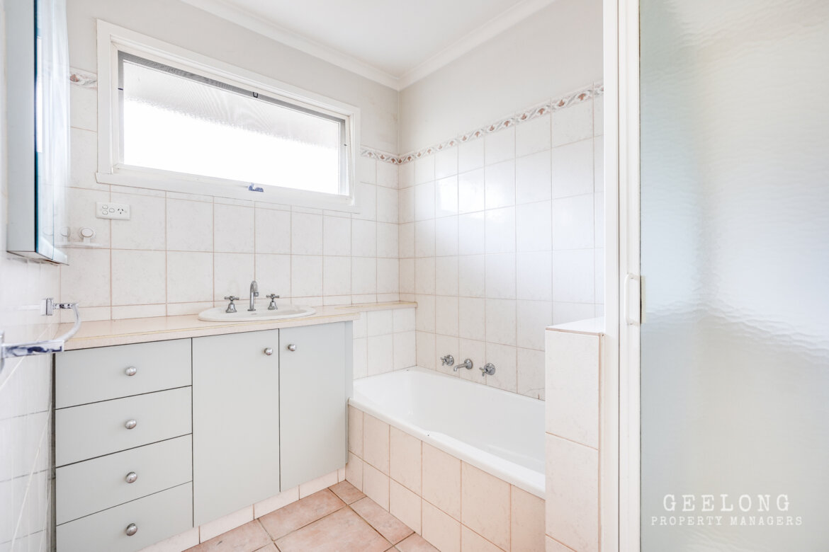 Property b40a004d cf8e 4d3a ba8e 724a53def016 - Property