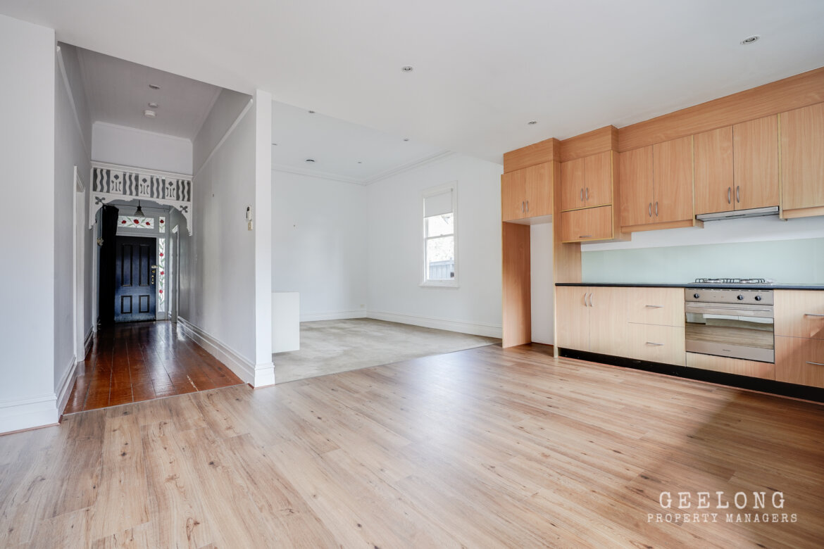 Property b40c0109 fda6 4ac6 8d9d 89648fdd6294 - Property