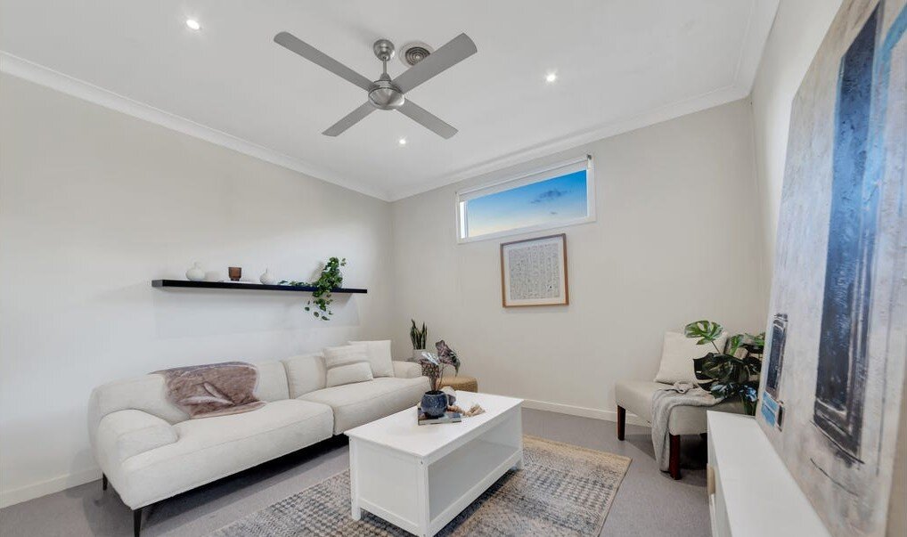 b40f00b4 88e0 4bf3 ac14 f16708bb4f75 - Property