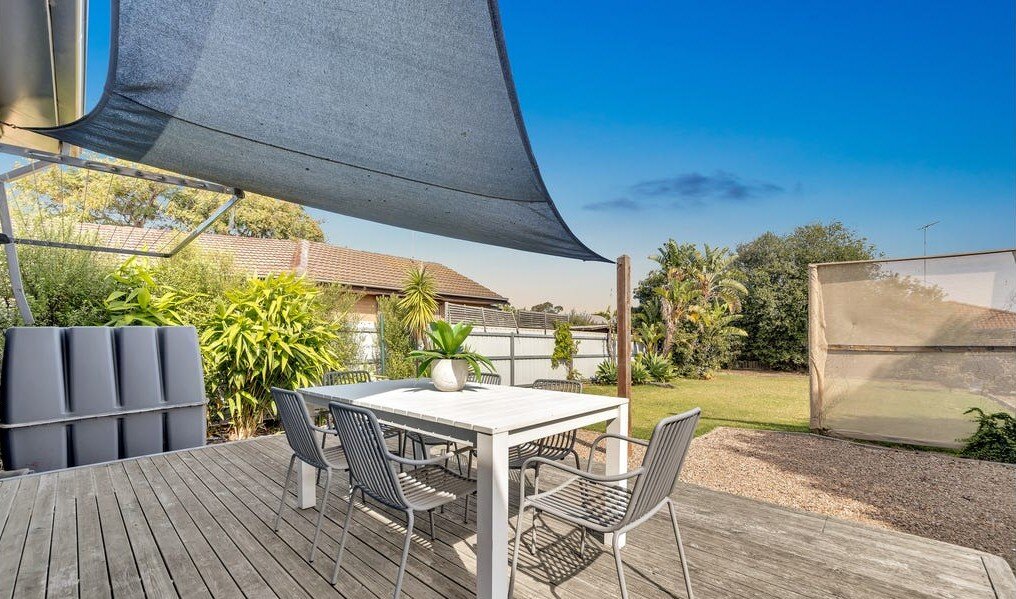 b40f00b4 8b1b 4e26 b5f7 0f17561bbdea - Property