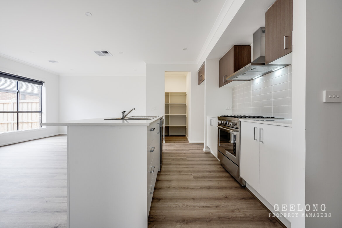 Property b41100d8 bbfa 4cfa be18 ad2854d6d326 - Property