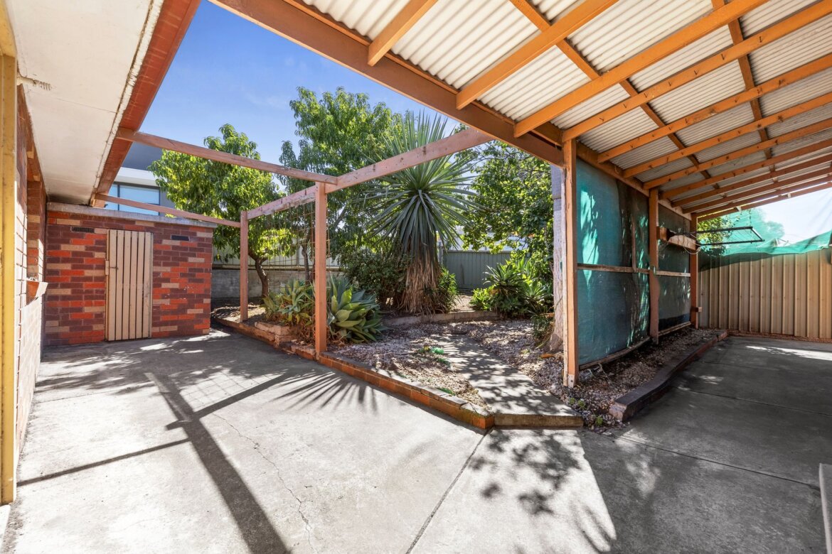 b41600f9 65da 403c ac70 159217827cd1 - Property For Sale