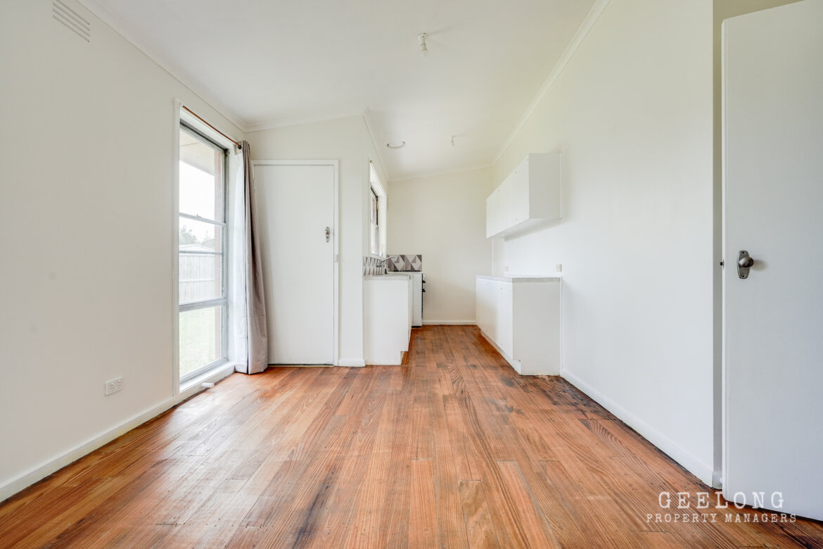 b419002e e8fe 4467 be76 e06534d3d142 - Property