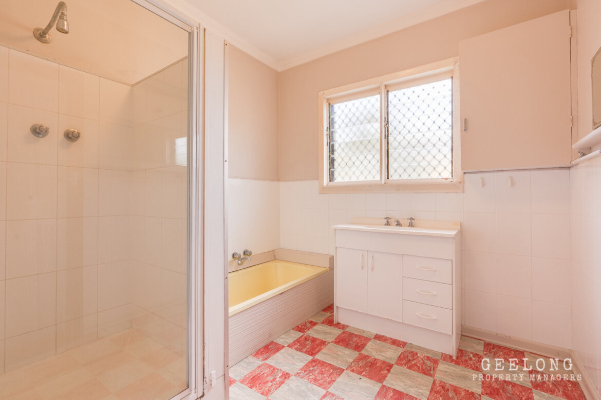 Property b41e00dc 0853 4968 80f1 b95328aa23cd - Property