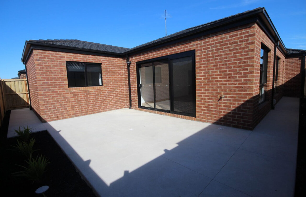 b426002c ed33 41df 8727 c109a7925bca - Property