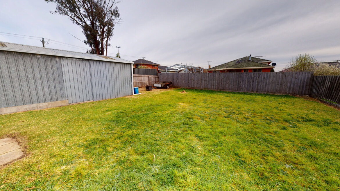 b4260120 9600 42fc b4f1 31cbfce6b300 - Property