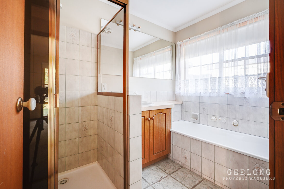 b4350166 273f 4112 9c5a 1e9f470fca99 - Property