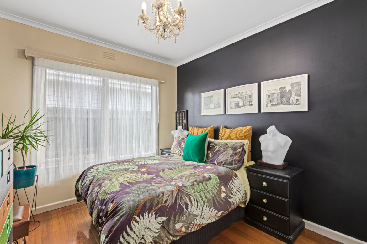 b43600ef 3bb9 4422 9f3d 5915d77b3748 - Property