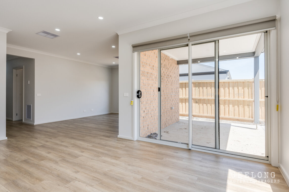 b44000f2 cb15 45ef 9efb aed44a735e36 - Property