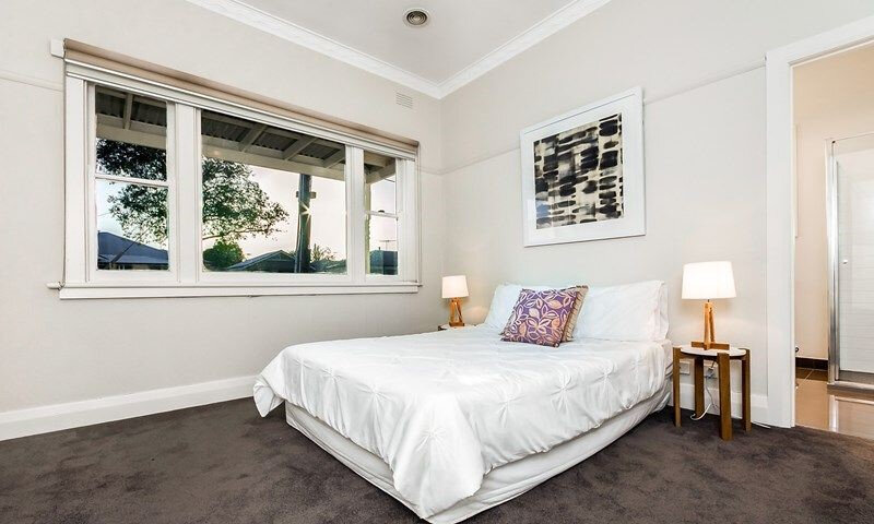Property b4440015 c3a6 400c b0f6 f1ee86946fd6 - Property