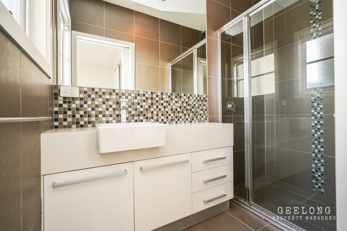 b44400ea 8957 4c51 8c06 762895a9e5bd - Property