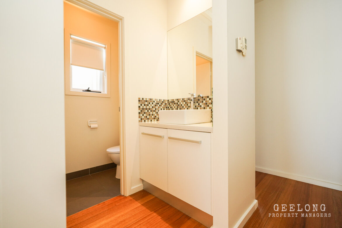 b44400ea 8ce8 4f5c a260 2483f691a203 - Property