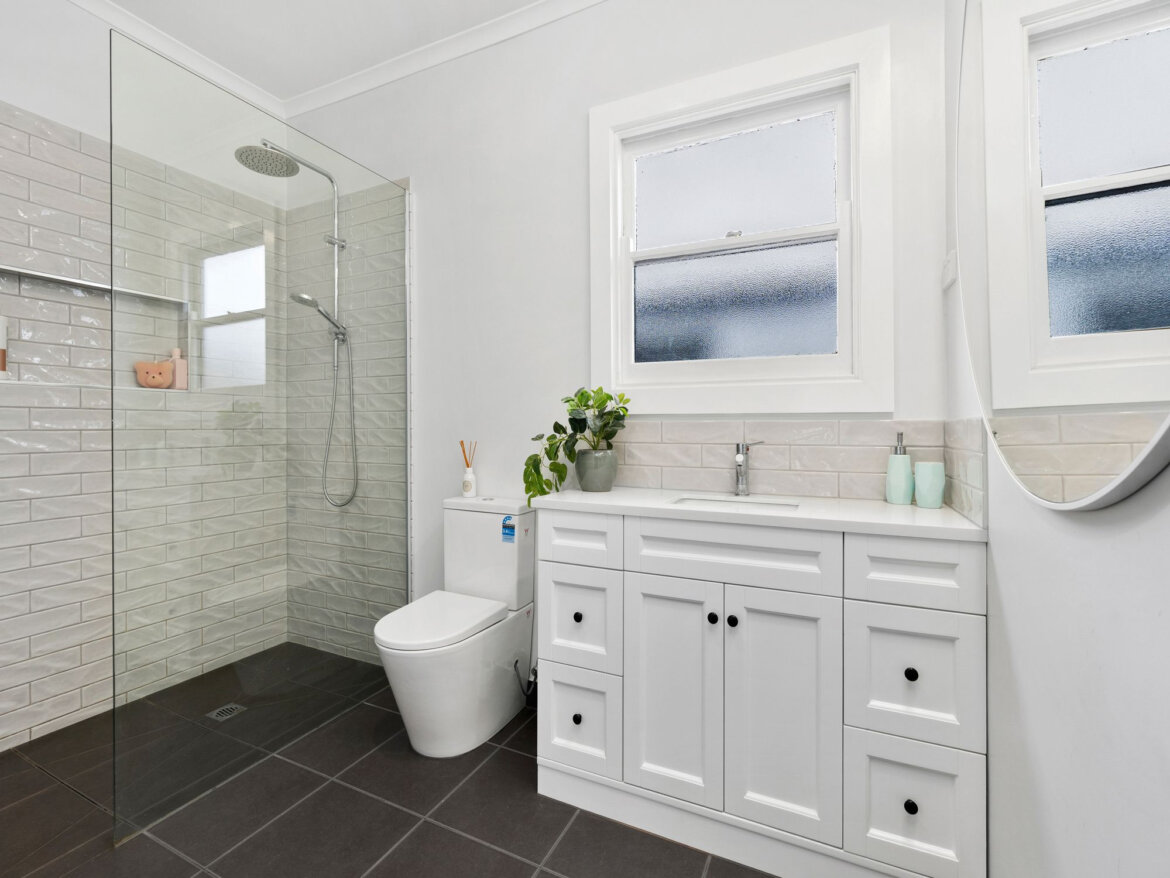 b4500100 a624 402f bd38 4d2470aa6ad0 - Property