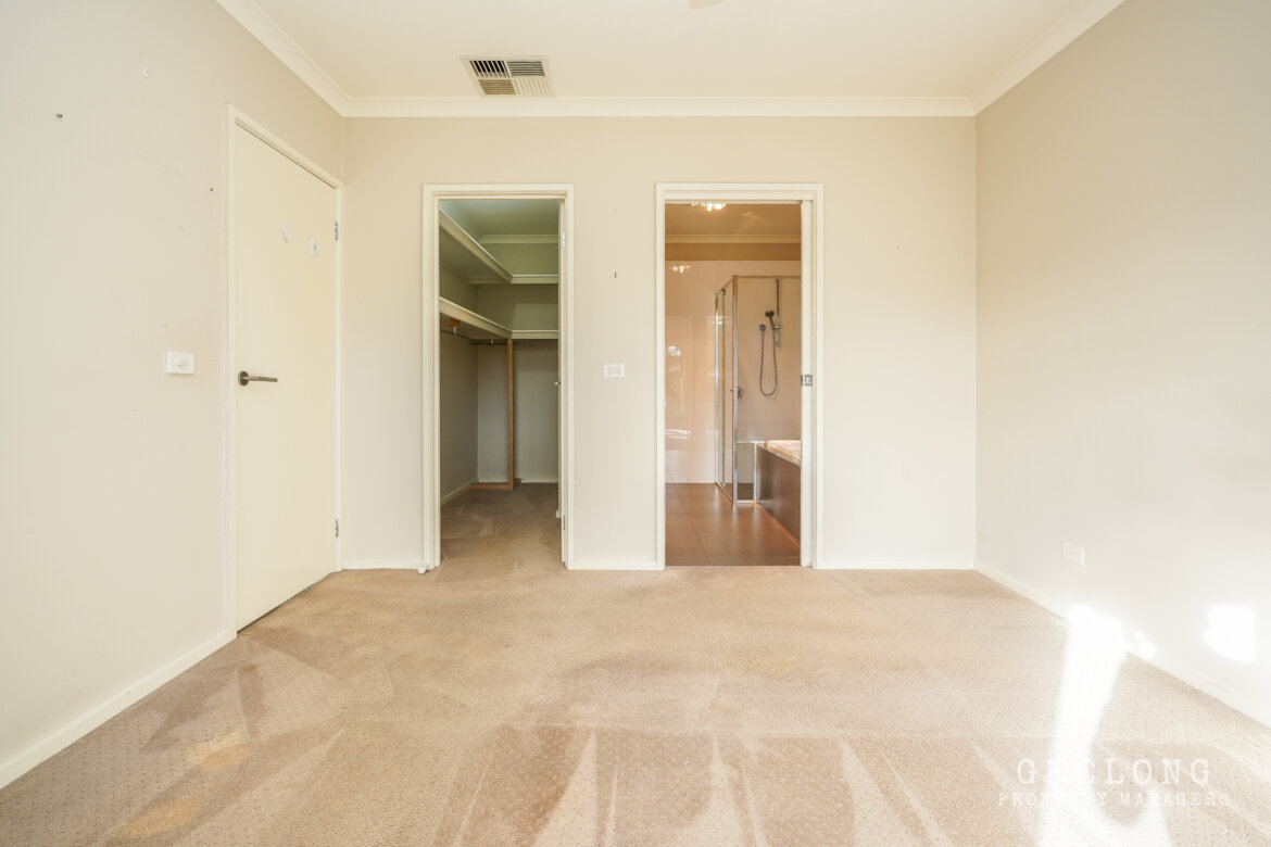 Property b4500103 b7ab 4286 944e 3990d5b9e733 - Property