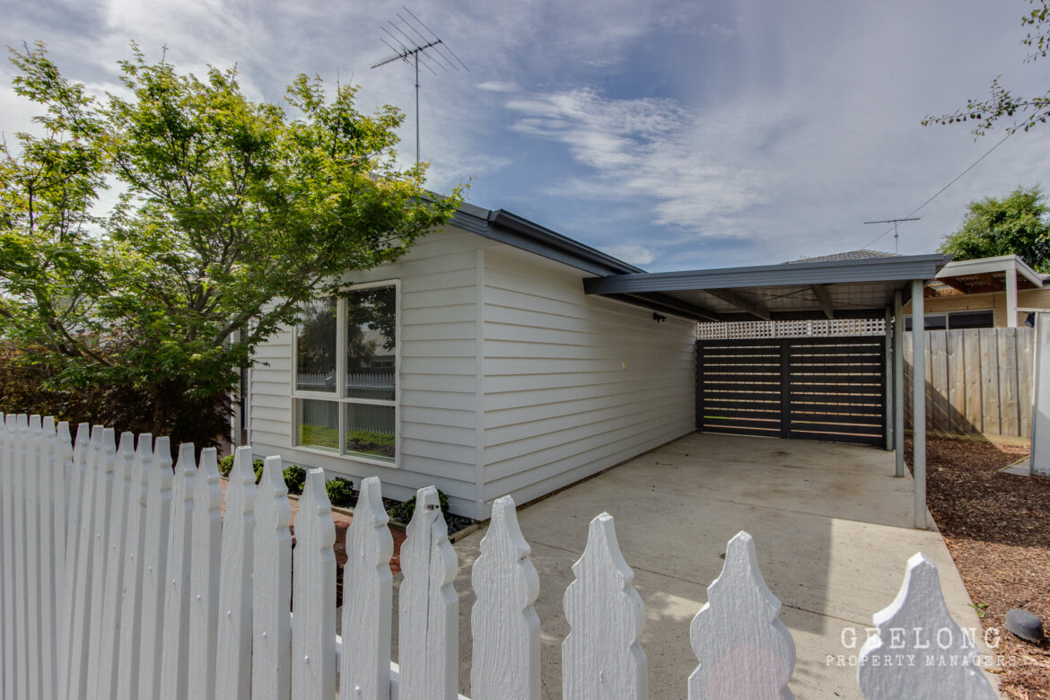 b46700bd c856 4d19 85c2 e46fc7432f27 - Property