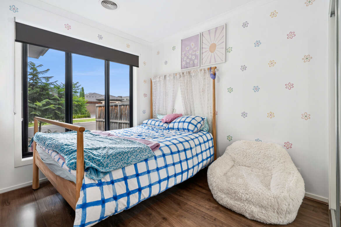 b46c00e5 0ee9 41f5 9ebc 9839187e1a6a - Property