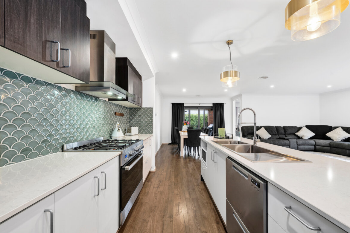 b46c00e5 1cc4 4cbd 8c2d bc12d0dcb036 - Property