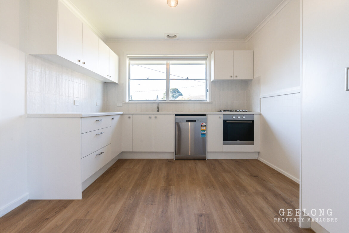 b47100d0 ed16 4238 bcf6 3c477543097f - Property