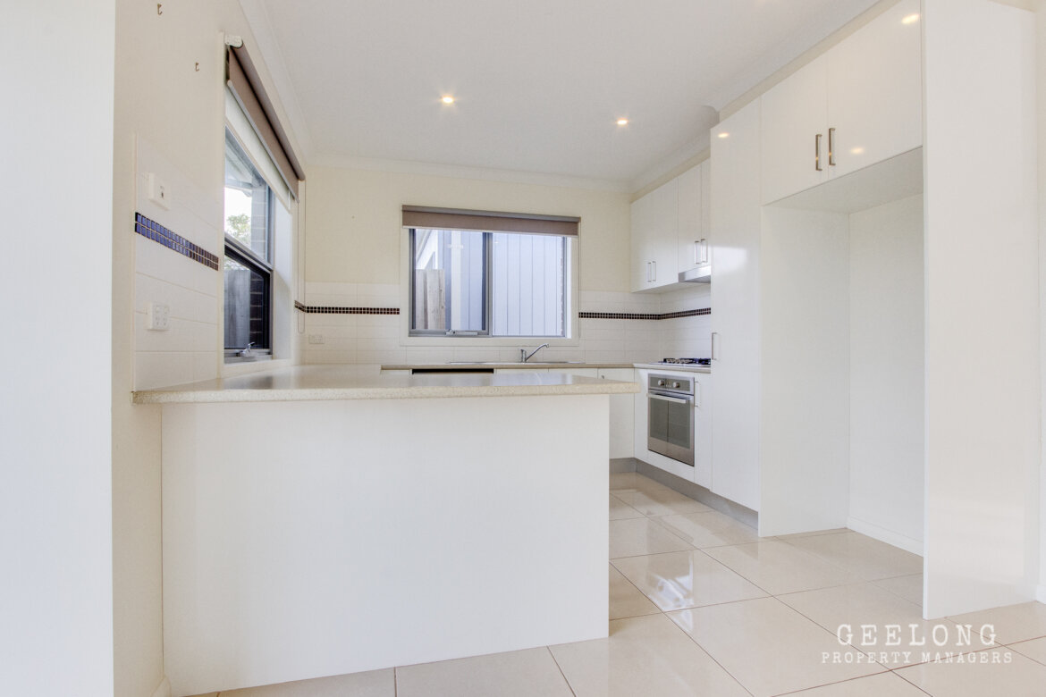 b47100f2 e62f 46bd a625 4a1890e8ec7f - Property