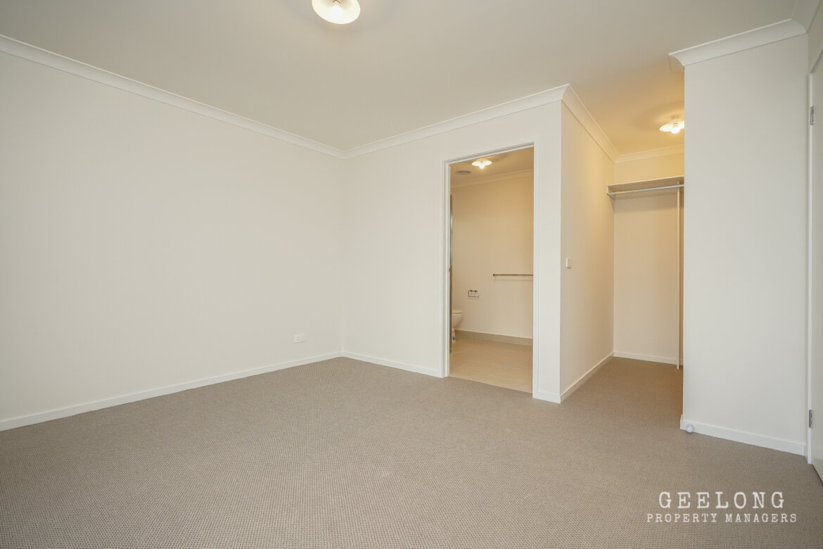 b47400e6 2ee9 43ee ade6 6c8f90fcb506 - Property