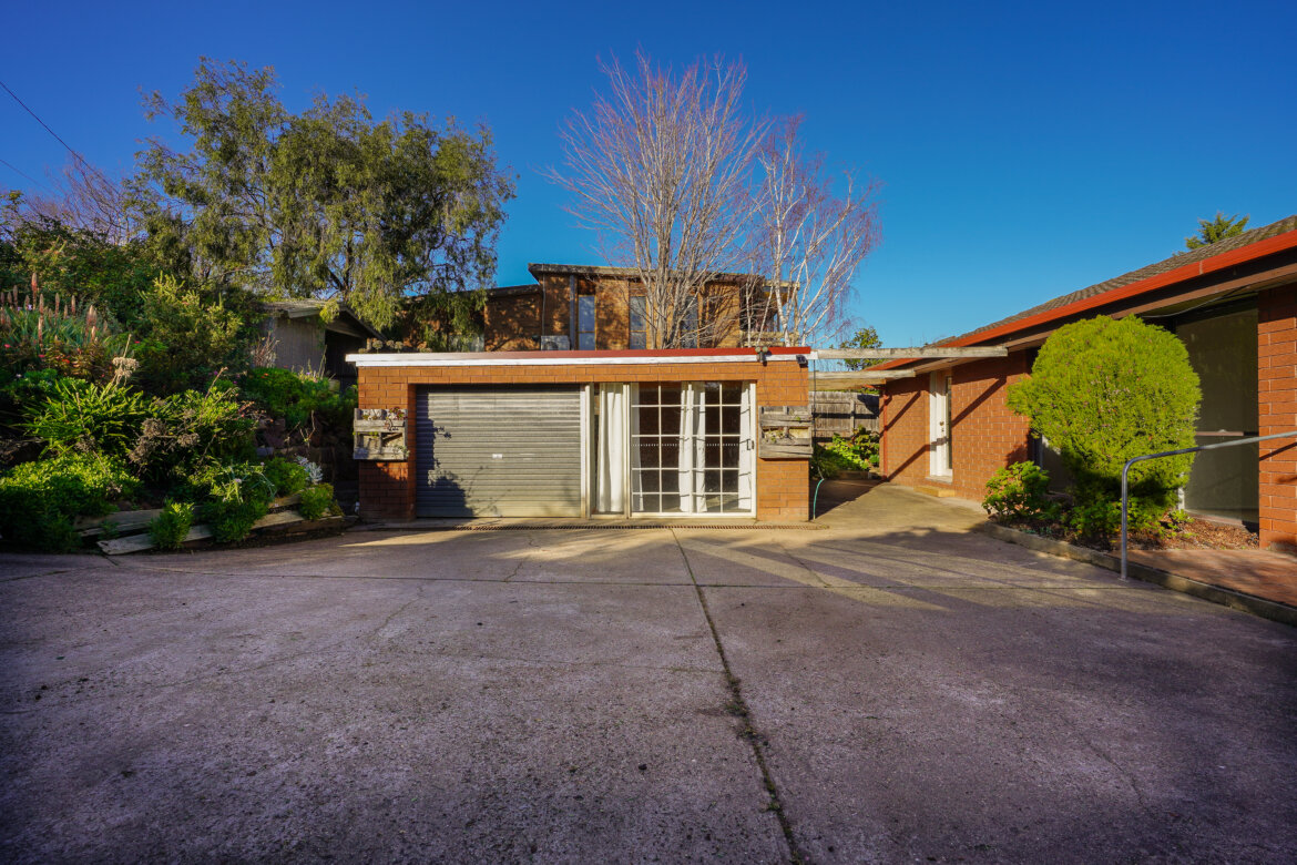 b47f006d 736e 40ba 8eb2 ae2b0ead9938 - Property
