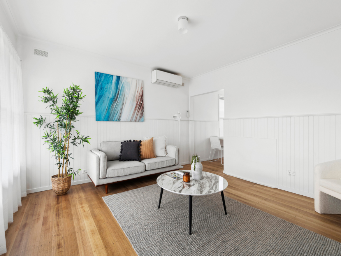 b487004c 0a18 4d11 9fb5 ddbede40e466 - Property