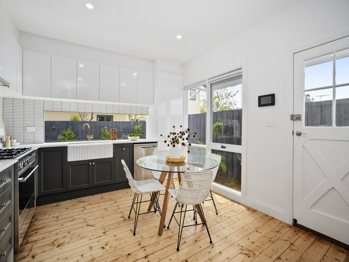 Property b488010c b8a5 4517 af6f c78839289429 - Property