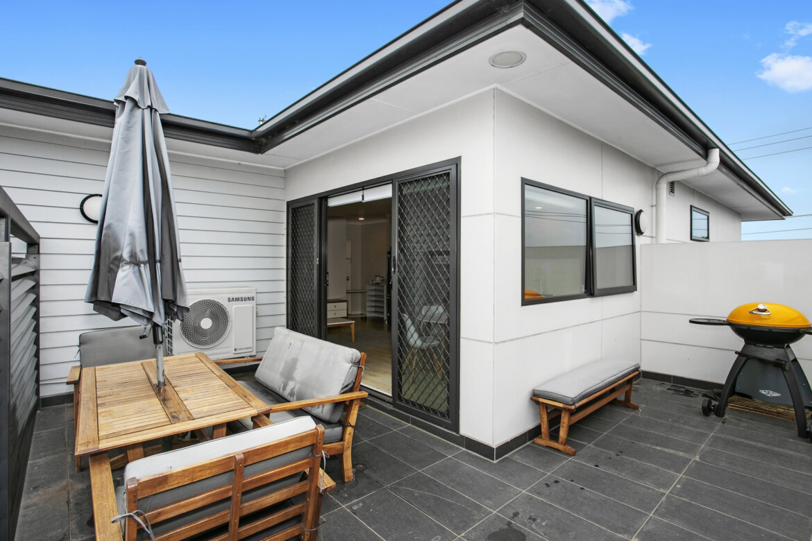 b48d051f 35a6 4b61 96c3 0f61529ab57b - Property