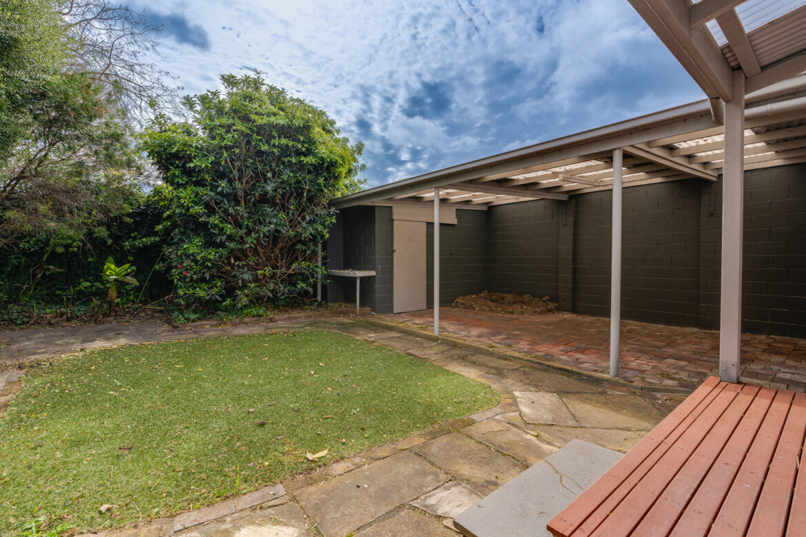b4910083 1086 425b 9125 ed7b9356735b - Property