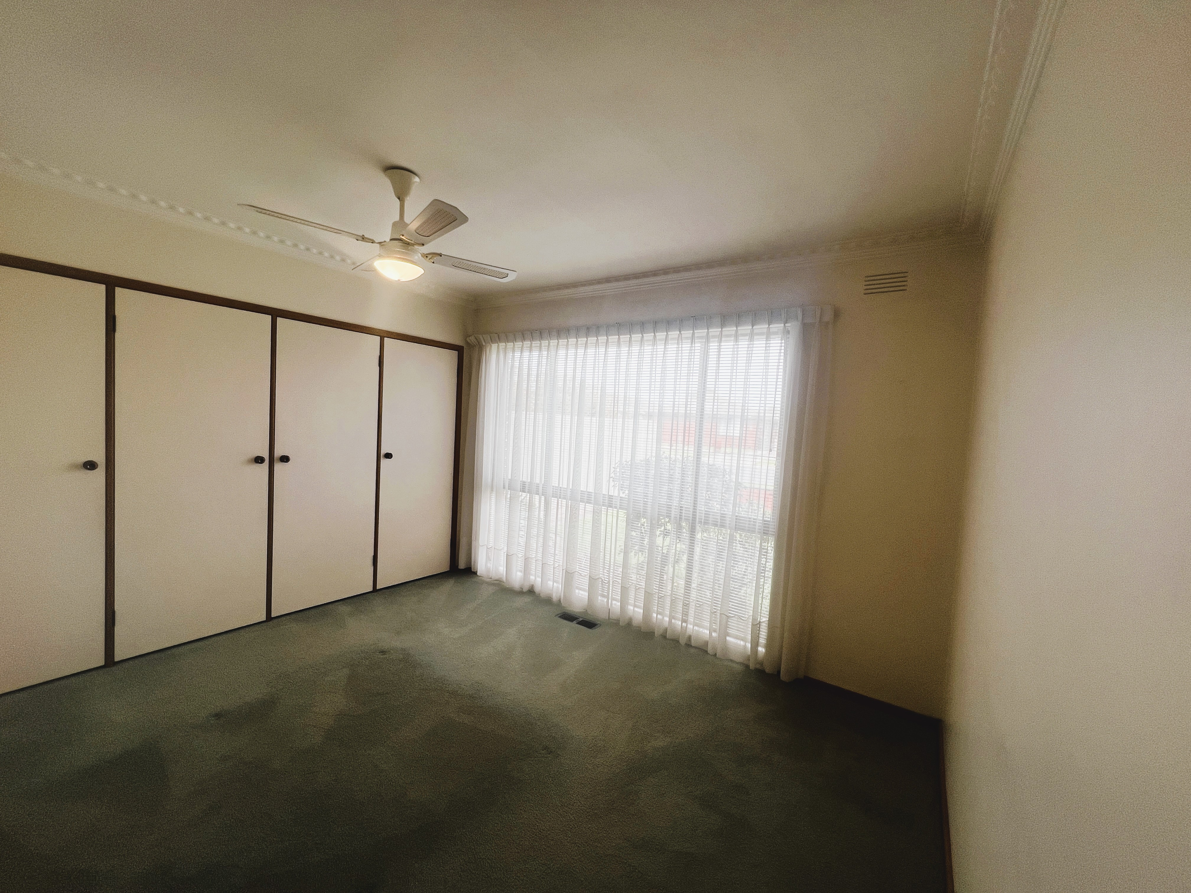 Property b4b00101 cece 4915 9b75 57506057c5db - Property