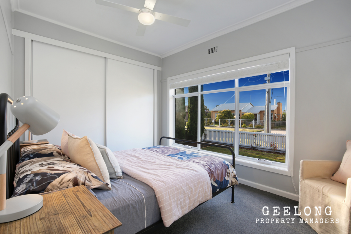 b4b700de 3f0f 483b b73d 569e34d33ecd - Property