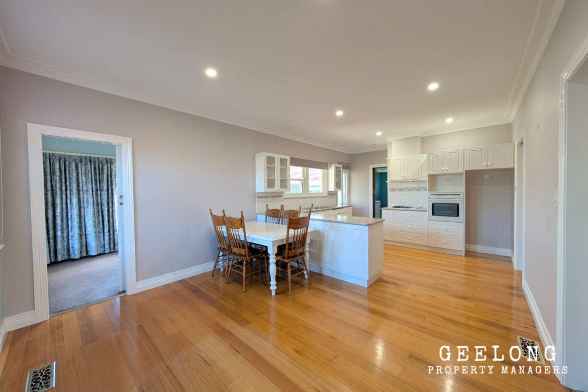 b4c600df 0628 4fbc 8abf 91de2add6e39 - Property