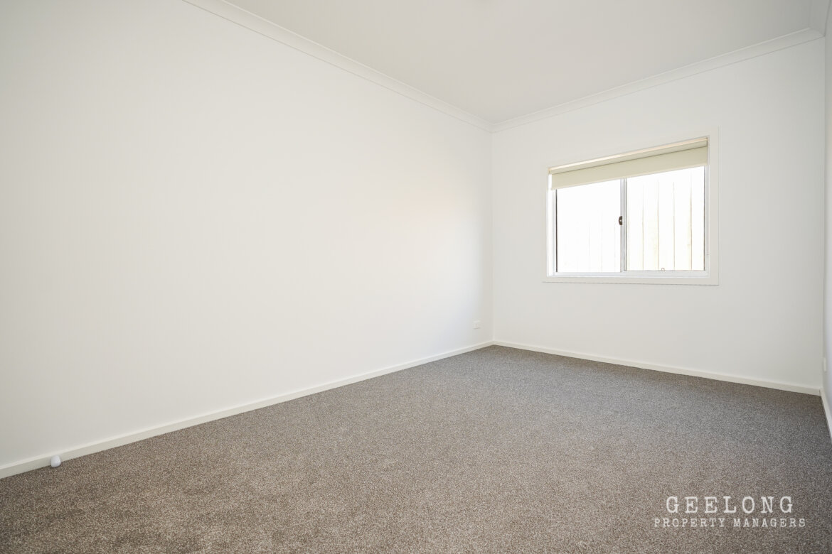 b4cc0182 7ab9 4cde b1f1 1e8ac2b14aba - Property