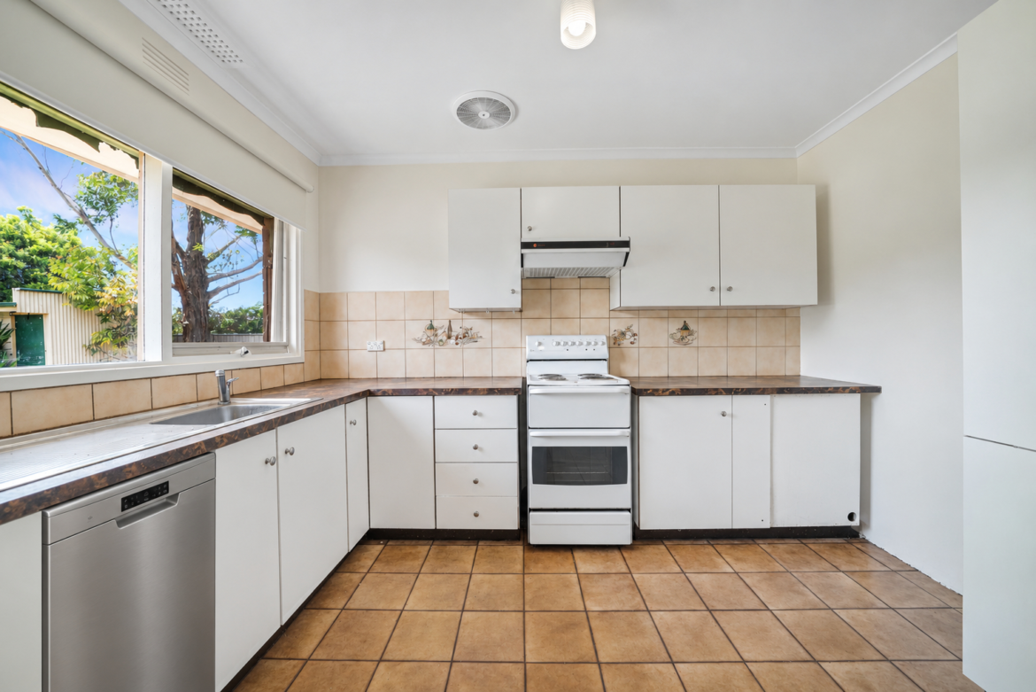 b4cd0185 fd39 4a61 9736 3df2f0b8b5af - Property