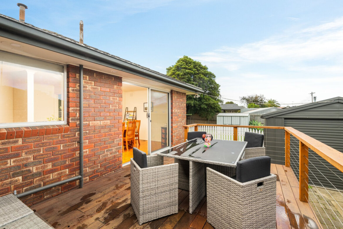 b4e50148 b57e 4ce7 b2e5 5183b96f0c46 - Property