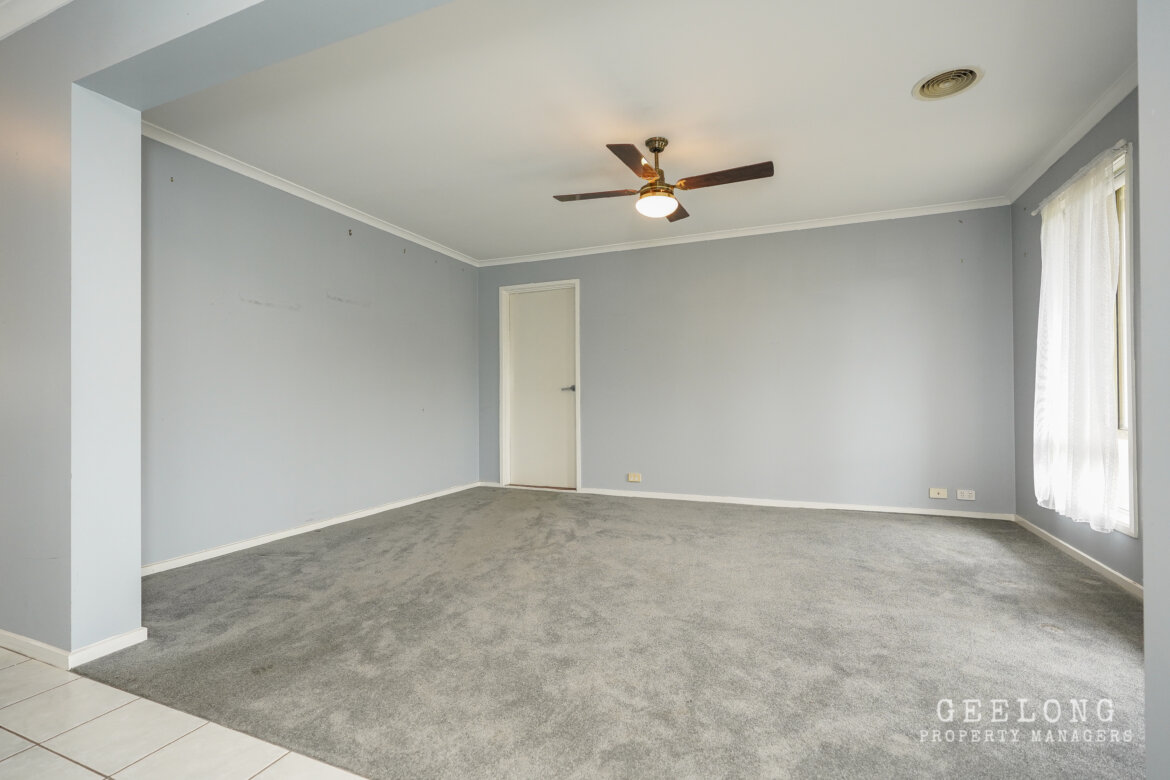 b4f004dc 4327 44fe baeb d6c9c40d074e - Property