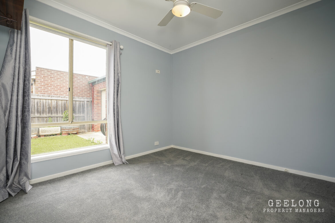 b4f004dc ff1b 4d8b b5ba 7e3d94bdf2ad - Property