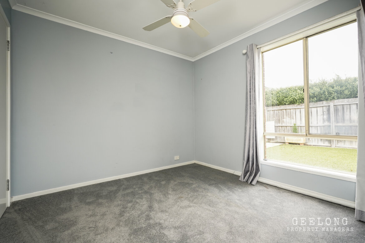 b4f004dd 378d 40b9 8b7d 0e4f92dbd3ea - Property
